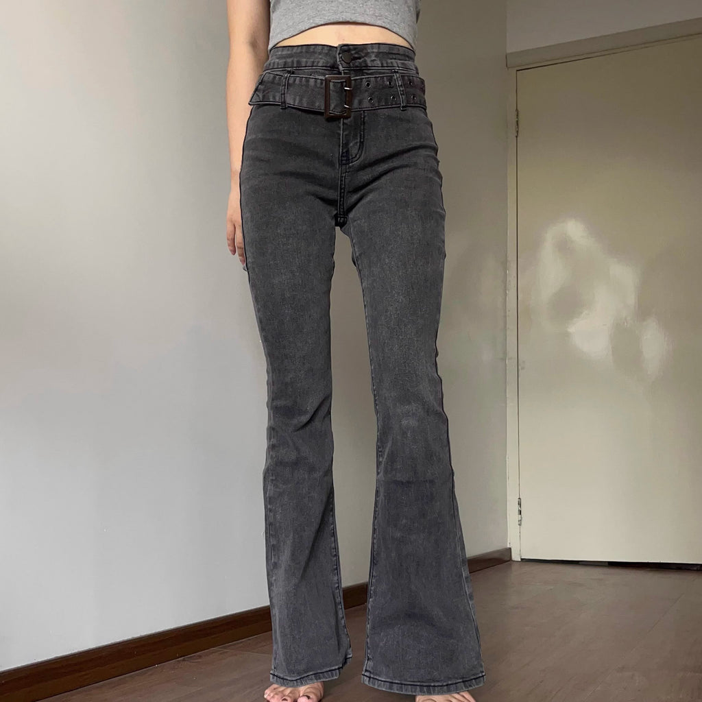 Hot Girl Denim Flare Jeans // Black – Pellucid