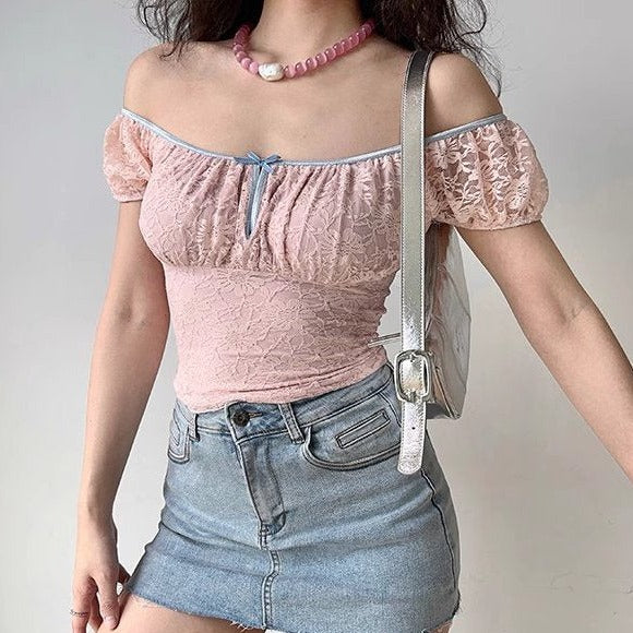 Kelsey Floral and Lace Top in Cream/Pink