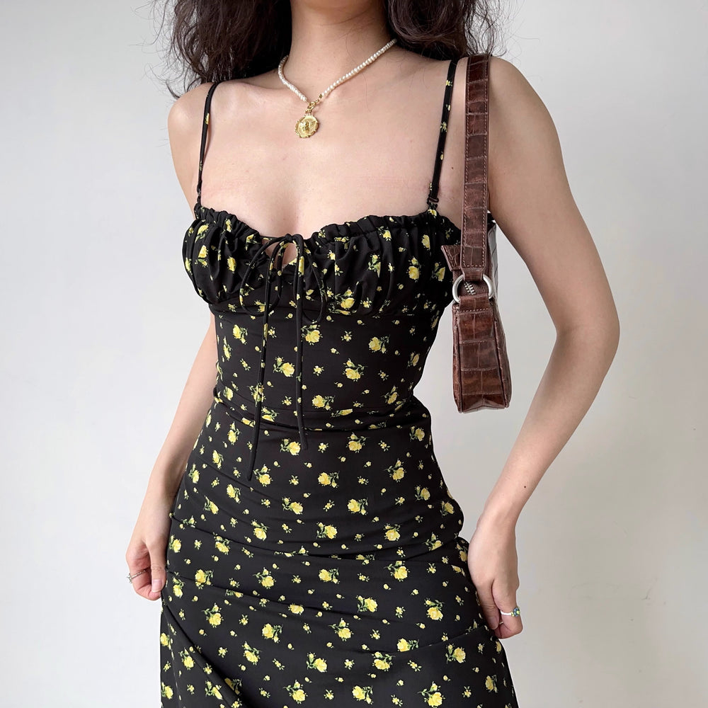 
            
                Load image into Gallery viewer, Yellow Florals Midi Dress
            
        