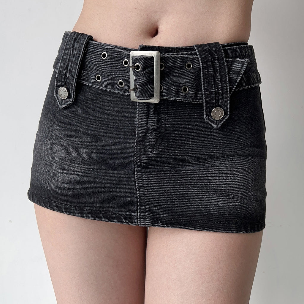 Hot Girl Denim Mini Skirt – Pellucid