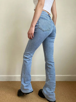 
            
                Load image into Gallery viewer, Risa Flare Denim Jeans
            
        