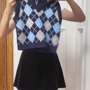 
            
                Load and play video in Gallery viewer, Retro Baby Argyle Knit Vest
            
        