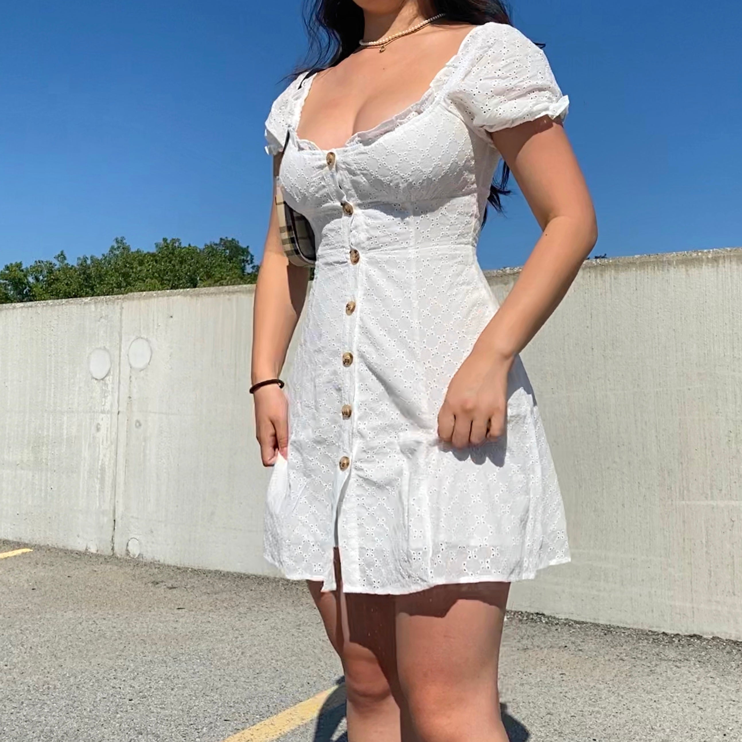 EYELET BUSTIER DRESS STANDING OVATION