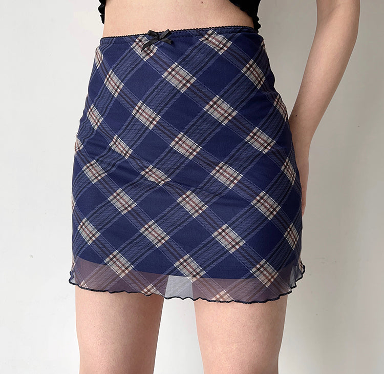 
            
                Load image into Gallery viewer, Nostalgia Retro Plaid Mesh Skirt ~ HANDMADE
            
        