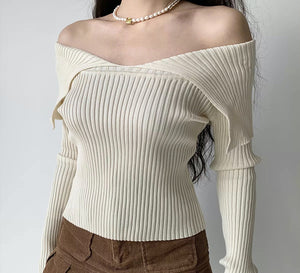 
            
                Load image into Gallery viewer, Parisian Icon Ribbed Sweater
            
        
